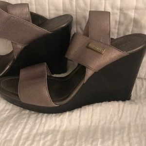 Calvin Klein wedge metallic sandals 7